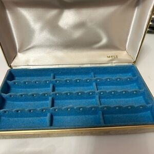 MELE vintage travel Elegant Cream Floral Clutch jewelry organizer